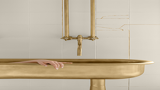 TIRNAKLARINIZI ŞIMARTIN